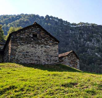 Corte Buè from Ompio alp - itinerarium