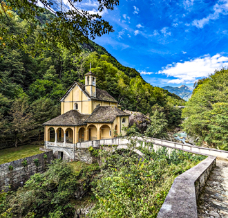 The lower hamlets of Calasca Castiglione - itinerarium